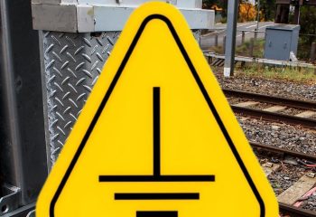 Effective Grounding Methods for High-Voltage Power Supplies